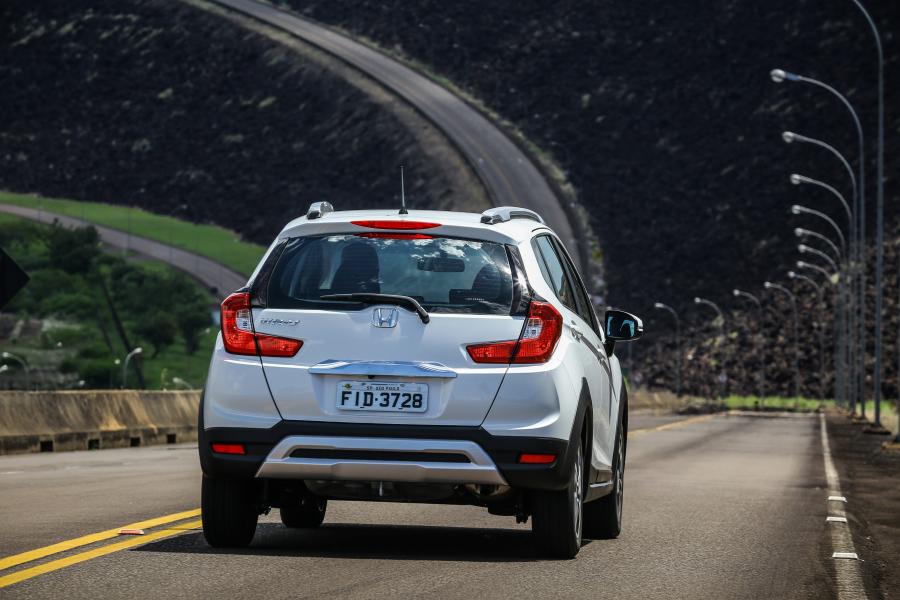  Honda WR-V 2017 года  (фото 25 из 35)